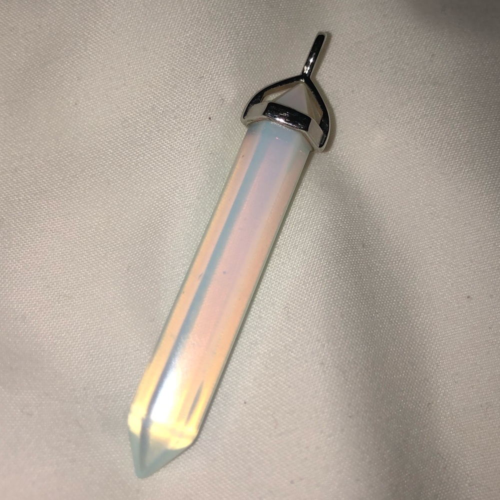 OPALITE PENDANT💫